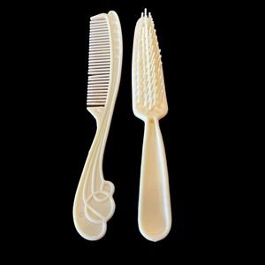 She-ra Princess of Power Swift Wind Storm Ivory Comb Brush Accessories Taiwan